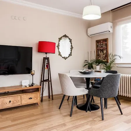 Appartement Charming Flat W Balcony 5 Min To Zorlu Center *